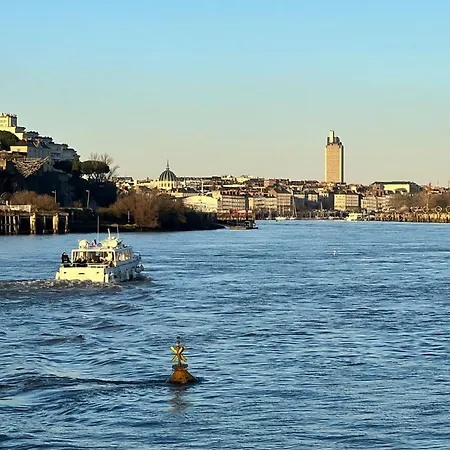 Nice House On The Banks Of The Loire * Rezé